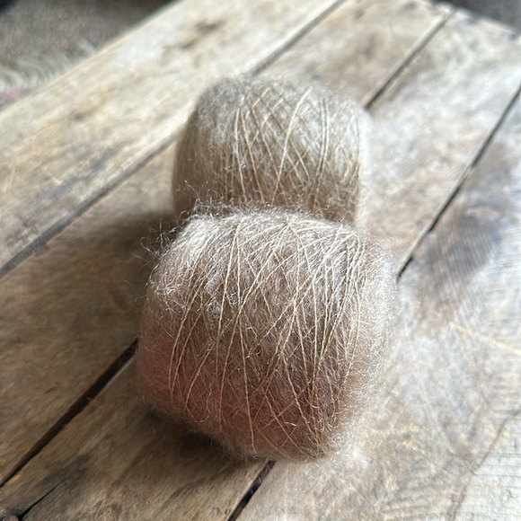Luxury hand dyed mohair/silk lace - Picture 3 of 5